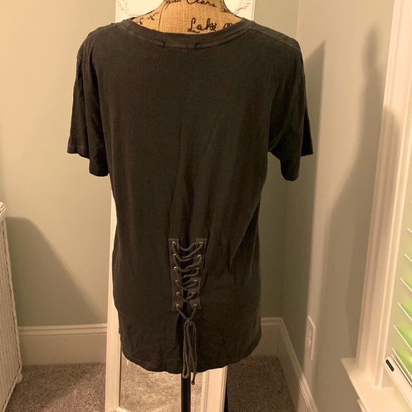 Billabong short sleeve grey t-shirt, size M. - Picture 3 of 9